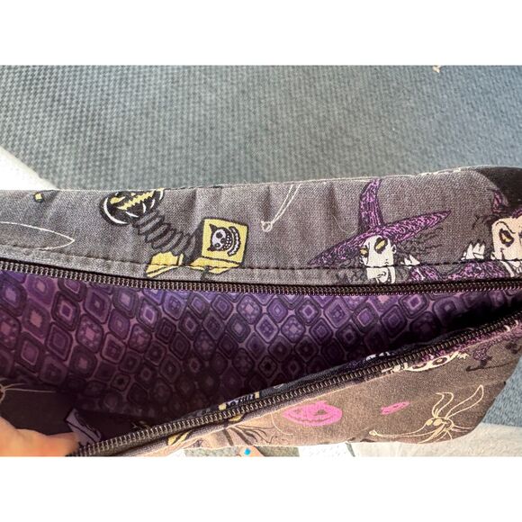 The Night Before Halloween Fabric Clutch Wristlet Disneyland - Picture 3 of 6